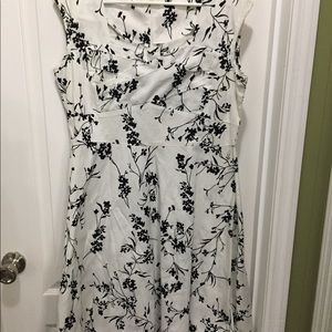 *SOLD* Pinup Tea Dress With Flared Skirt